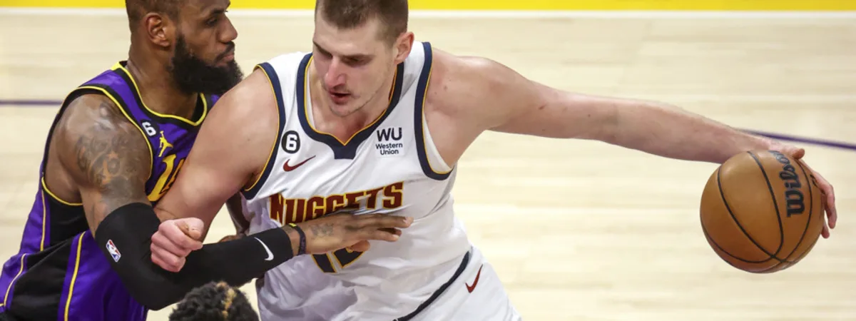 對阿莫林而 對阿莫林而